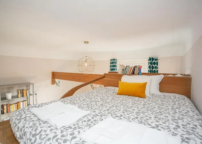 The Rent - Stylish Loft In The Center Of Apartament Mediolan